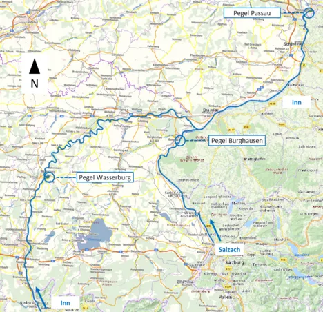 Projektgebiet am Inn vom Pegel Oberaudorf (am südlichen Bildrand) bis Pegel Passau (am nördlichen Bildrand) und an der Salzach ab der Saalachmündung
